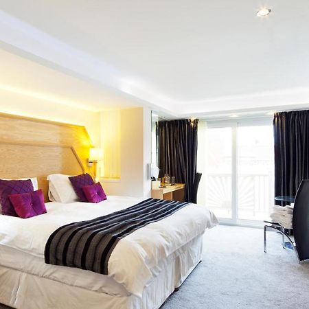 Queens Mansions: Elizabeth Suite Blackpool Esterno foto